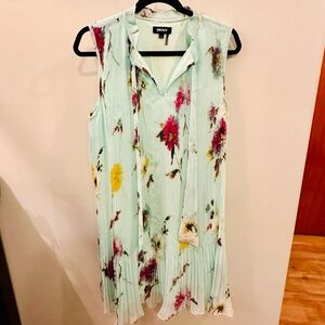 DKNY Romantic Floral Sleeveless Ruffled Collar with Tie Women's Dress Size 12